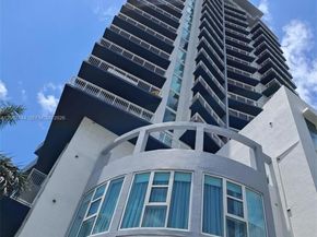 275 NE 18th St 1704, Miami FL 33132