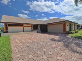 1351 NW 114th Ave, Pembroke Pines FL 33026