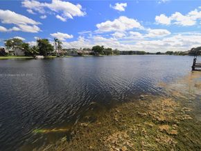 1351 NW 114th Ave, Pembroke Pines FL 33026