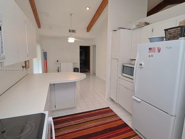 1351 NW 114th Ave, Pembroke Pines FL 33026