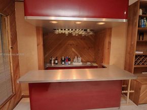1351 NW 114th Ave, Pembroke Pines FL 33026