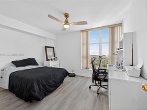 3500 Mystic Pointe Dr 1804, Aventura FL 33180