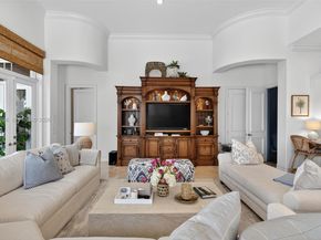 678 Hermitage Cir, Palm Beach Gardens FL 33410