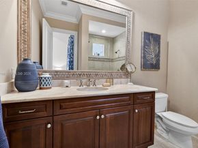 678 Hermitage Cir, Palm Beach Gardens FL 33410