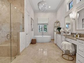 678 Hermitage Cir, Palm Beach Gardens FL 33410
