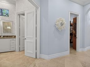 678 Hermitage Cir, Palm Beach Gardens FL 33410