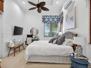 678 Hermitage Cir, Palm Beach Gardens FL 33410