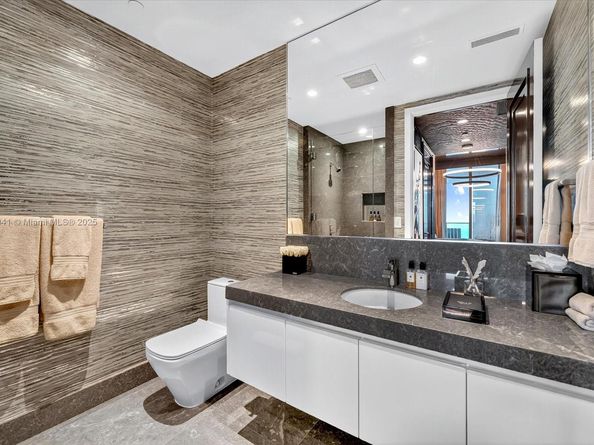 17901 Collins Ave 1804, Sunny Isles Beach FL 33160
