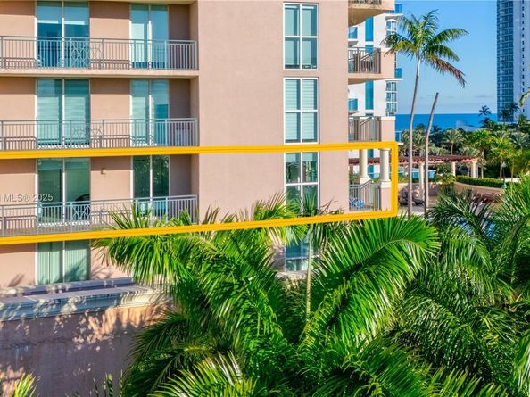 17555 Atlantic Blvd 602, Sunny Isles Beach FL 33160