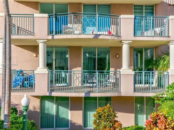 17555 Atlantic Blvd 602, Sunny Isles Beach FL 33160