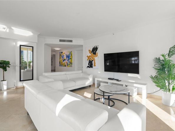 17555 Atlantic Blvd 602, Sunny Isles Beach FL 33160