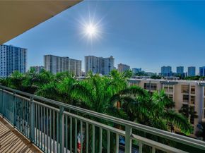 17555 Atlantic Blvd 602, Sunny Isles Beach FL 33160