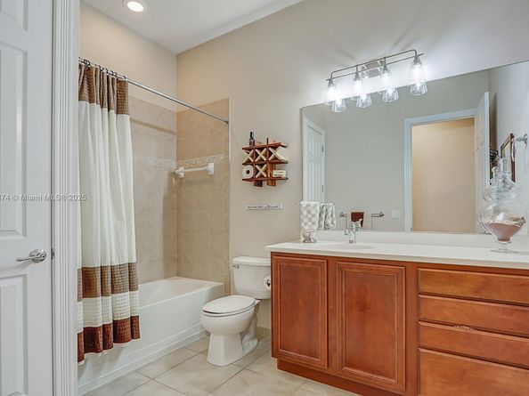 1053 Big Pine Way, Jupiter FL 33458