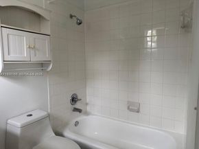 Undisclosed Address #A11925155, Weston FL 33327