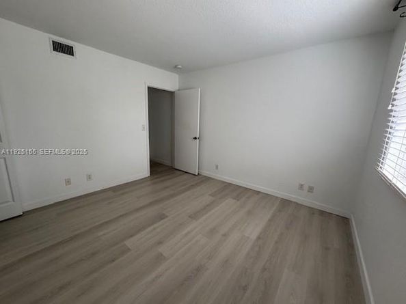 Undisclosed Address #A11925155, Weston FL 33327