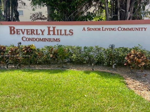 5300 Washington St U305, Hollywood FL 33021