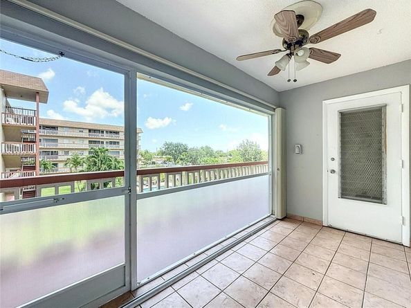 5300 Washington St U305, Hollywood FL 33021
