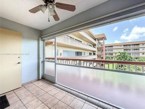 5300 Washington St U305, Hollywood FL 33021