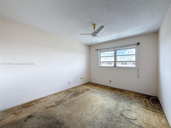 5300 Washington St U305, Hollywood FL 33021