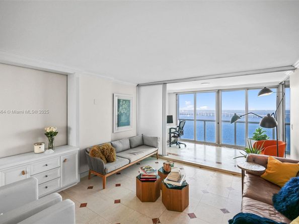 1541 Brickell Ave A2102, Miami FL 33129