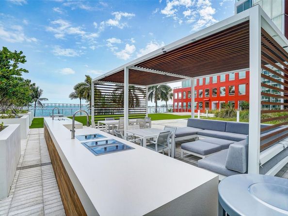 1541 Brickell Ave A2102, Miami FL 33129