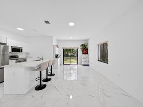 1864 NW 84th St, Miami FL 33147