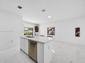 1864 NW 84th St, Miami FL 33147