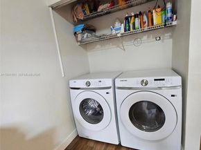 10332 NW 3rd St, Pembroke Pines FL 33026