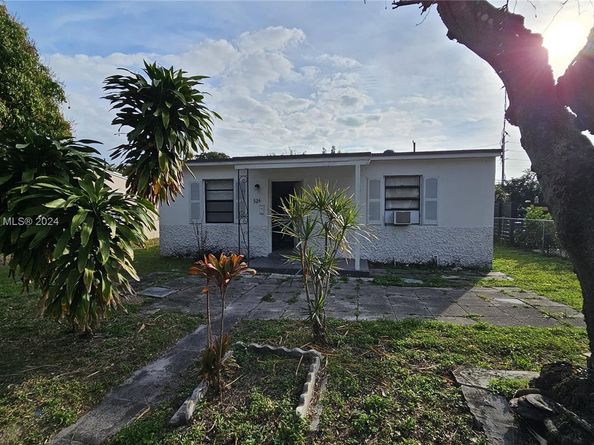 524 NW 21st Ave, Fort Lauderdale FL 33311
