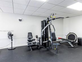 3200 Collins Ave 84, Miami Beach FL 33140