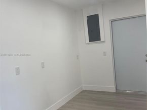 17850 SW 112th Ave, Miami FL 33157