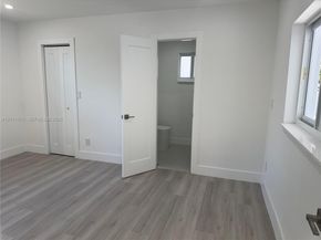 17850 SW 112th Ave, Miami FL 33157