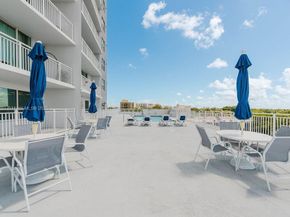 60 NW 37th Ave 405, Miami FL 33125