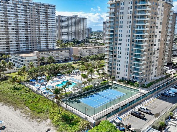 1920 S Ocean Dr 7A, Hallandale Beach FL 33009