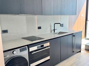 20 NE 11th St 3006B, Miami FL 33132