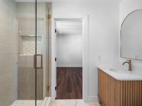 4040 Palmarito St, Coral Gables FL 33146