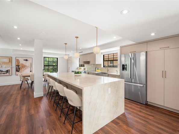 4040 Palmarito St, Coral Gables FL 33146