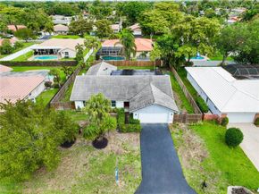 251 NW 92nd Ave, Coral Springs FL 33071