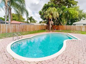 251 NW 92nd Ave, Coral Springs FL 33071