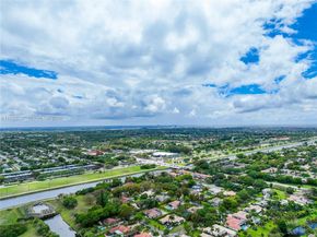 251 NW 92nd Ave, Coral Springs FL 33071