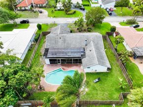 251 NW 92nd Ave, Coral Springs FL 33071