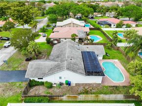 251 NW 92nd Ave, Coral Springs FL 33071