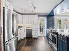 2395 SE 6th St, Pompano Beach FL 33062