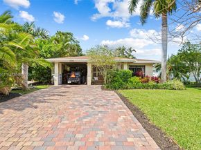 2395 SE 6th St, Pompano Beach FL 33062