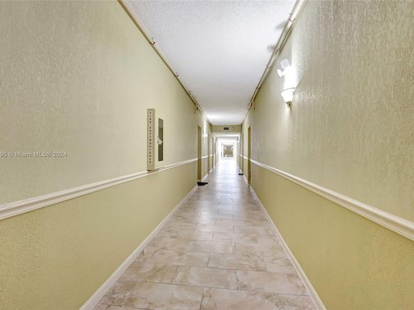2271 NW 47th Ter 202, Lauderhill FL 33313