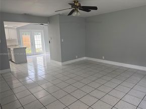 7926 Kimberly Blvd 202, North Lauderdale FL 33068