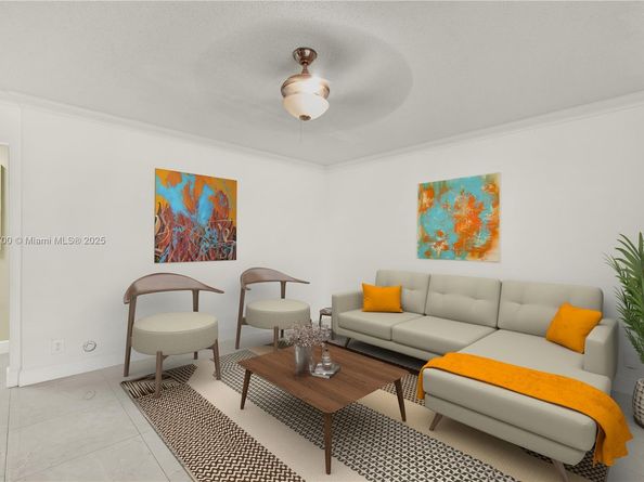 9602 NW 8th Cir, Plantation FL 33324