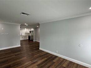 119 SW 8th Ave, Boynton Beach FL 33435