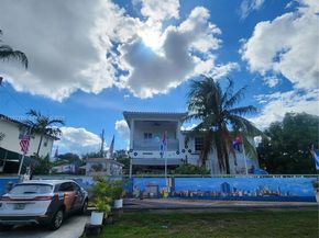 1645 SW 83rd Ct, Miami FL 33155