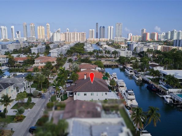 3368 NE 169th St, North Miami Beach FL 33160